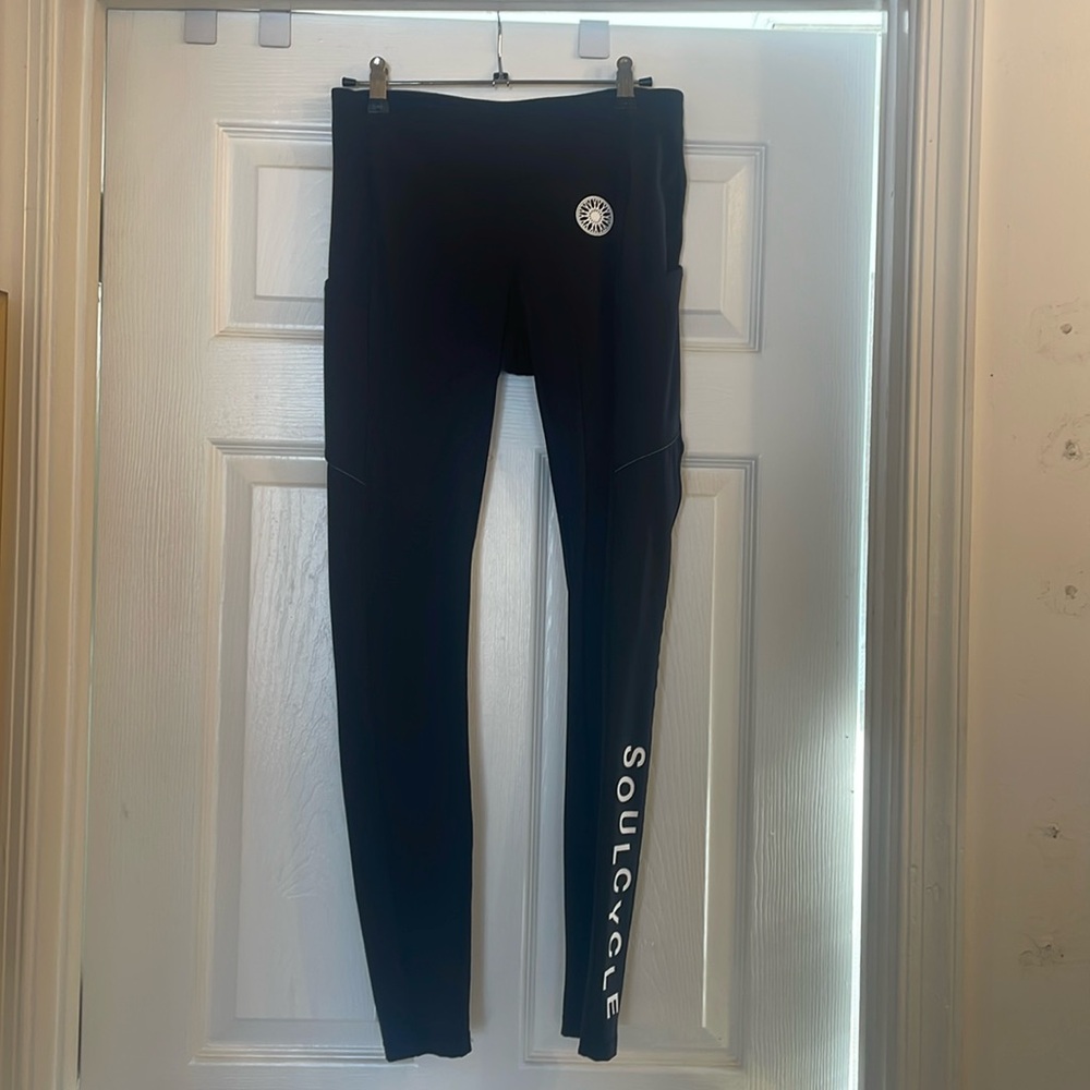 Lululemon SoulCycle tights - sz6/28” inseam